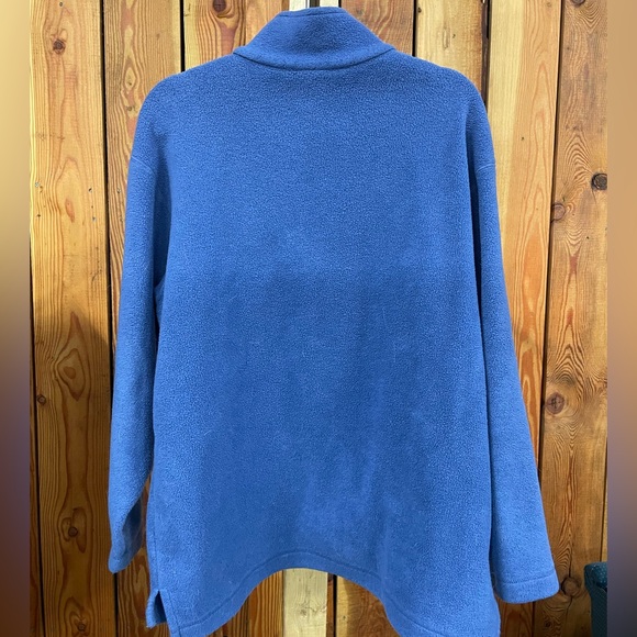 Newfoundland Fleece - Picture 3 of 3